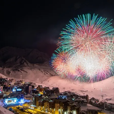 Le Roc De Peclet By Interhome * Val Thorens