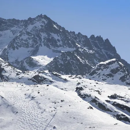 Le Roc De Peclet By Interhome Apartament Val Thorens