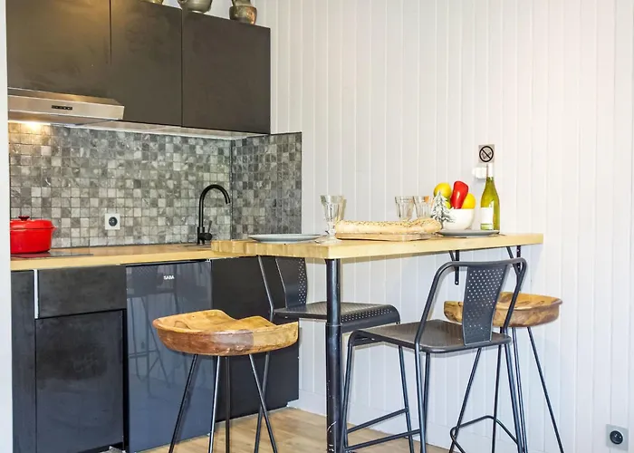 Le Roc De Peclet By Interhome Apartament Val Thorens