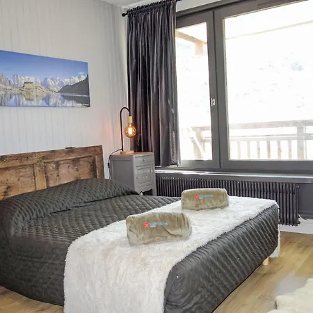 Le Roc De Peclet By Interhome * Val Thorens