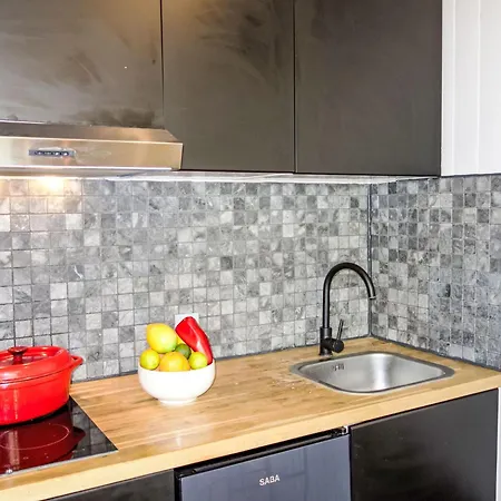 Le Roc De Peclet By Interhome Val Thorens